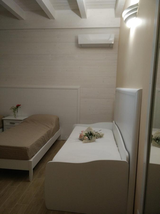 지노사마리나 Le Camelie B&B 외부 사진