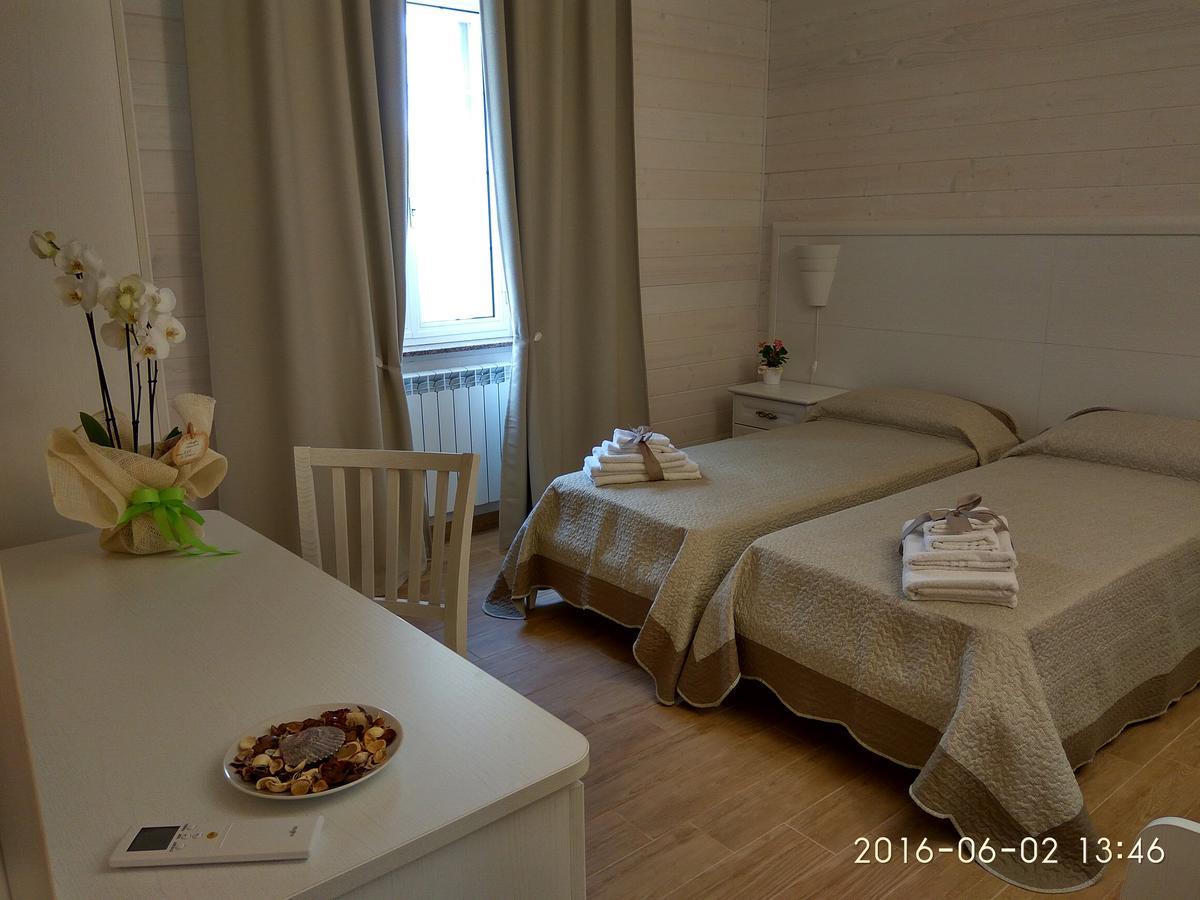 지노사마리나 Le Camelie B&B 외부 사진
