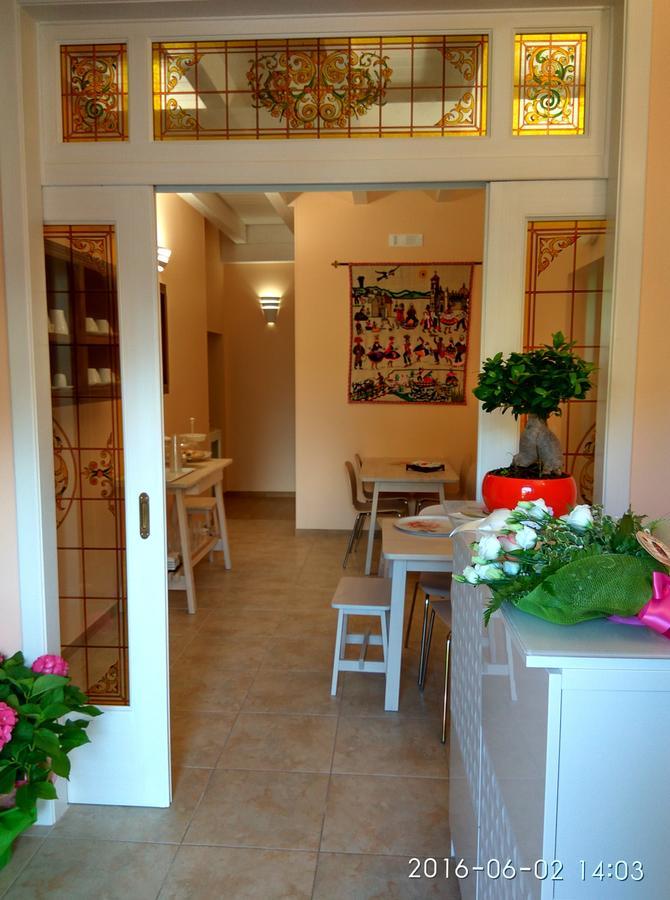 지노사마리나 Le Camelie B&B 외부 사진