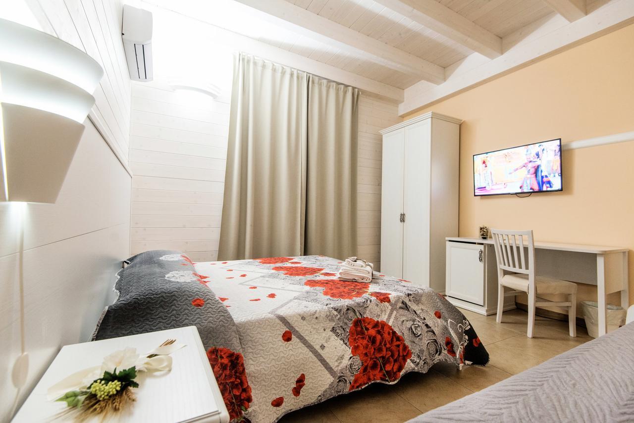 지노사마리나 Le Camelie B&B 외부 사진