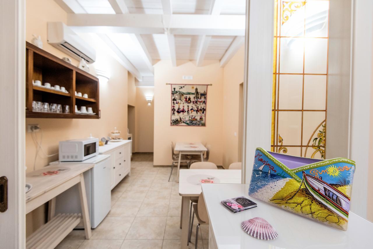 지노사마리나 Le Camelie B&B 외부 사진